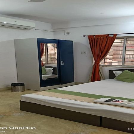 Staymaker Royal Residency Calcutta Extérieur photo